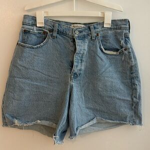 Abercrombie & Fitch The Dad 7” High Rise Shorts